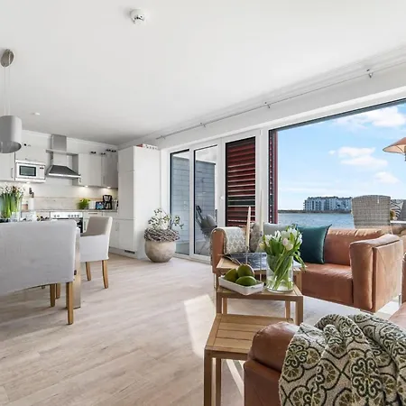 Apartment Spinnaker *